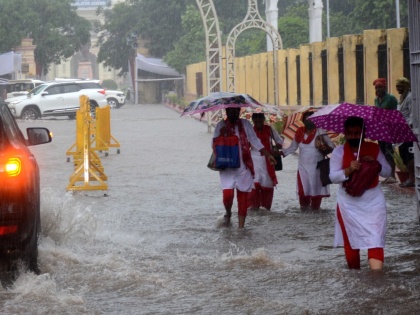 Southwest monsoon covers entire India 6 days ahead of schedule, heavy rains forecast in several regions | Southwest monsoon covers entire India 6 days ahead of schedule, heavy rains forecast in several regions