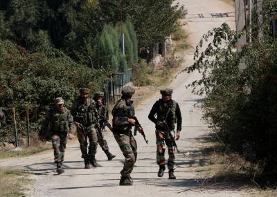 Soldier goes missing from J&K's Budgam district | Soldier goes missing from J&K's Budgam district Soldier goes missing from J&K's Budgam district | Soldier goes missing from J&K's Budgam district