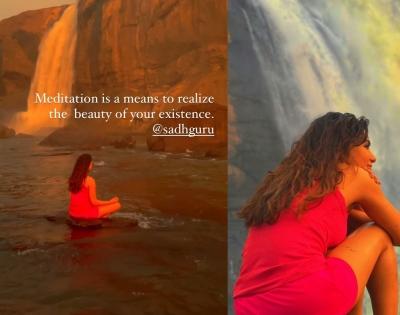 Samantha's meditation in exotic location grabs eyeballs | Samantha's meditation in exotic location grabs eyeballs