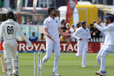 Ishant likely to miss Christchurch Test with ankle injury | Ishant likely to miss Christchurch Test with ankle injury