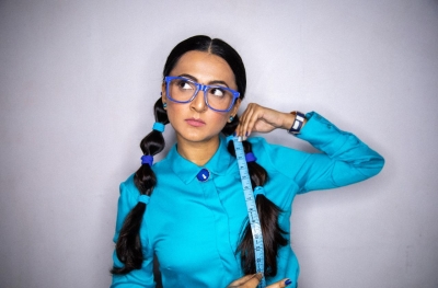 'Fame Gurukul' ex-contestant Chhavi releases new song 'Banna Re' | 'Fame Gurukul' ex-contestant Chhavi releases new song 'Banna Re' 'Fame Gurukul' ex-contestant Chhavi releases new song 'Banna Re' | 'Fame Gurukul' ex-contestant Chhavi releases new song 'Banna Re'