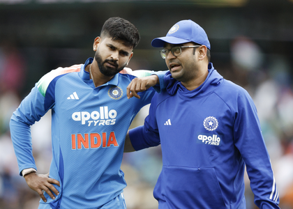 3rd ODI: Shreyas Iyer sustains injury to left rib cage, taken to hospital for further assessment | 3rd ODI: Shreyas Iyer sustains injury to left rib cage, taken to hospital for further assessment