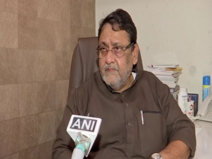 If vaccination document has Modi's photo, Covid death certificates should have it too: Nawab Malik | If vaccination document has Modi's photo, Covid death certificates should have it too: Nawab Malik