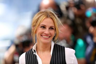Julia Roberts, Danny Moder mark 18 years as married couple | Julia Roberts, Danny Moder mark 18 years as married couple