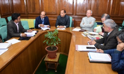 Himachal CM reviews coronavirus preparedness | Himachal CM reviews coronavirus preparedness Himachal CM reviews coronavirus preparedness | Himachal CM reviews coronavirus preparedness