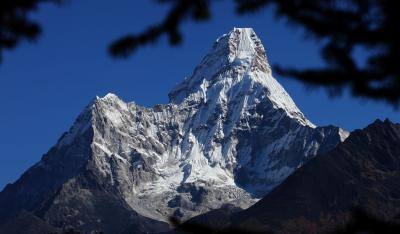 Nepal to issue licenses for mountaineering guides for 1st time | Nepal to issue licenses for mountaineering guides for 1st time Nepal to issue licenses for mountaineering guides for 1st time | Nepal to issue licenses for mountaineering guides for 1st time