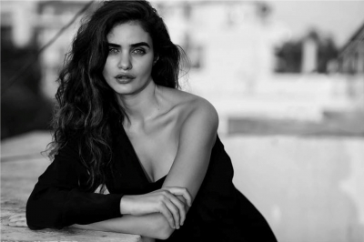 NCB quizzes Arjun Rampal's girlfriend and model Gabriella | NCB quizzes Arjun Rampal's girlfriend and model Gabriella NCB quizzes Arjun Rampal's girlfriend and model Gabriella | NCB quizzes Arjun Rampal's girlfriend and model Gabriella