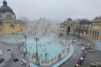 Energy crisis forces Hungary's largest hotel to close for winter | Energy crisis forces Hungary's largest hotel to close for winter