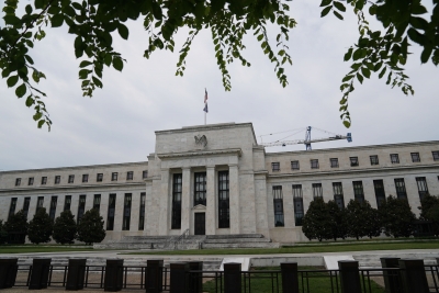 US Fed official urges large banks to raise capital | US Fed official urges large banks to raise capital