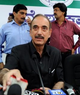 Crisis in J&K Cong as Azad loyalists resign | Crisis in J&K Cong as Azad loyalists resign