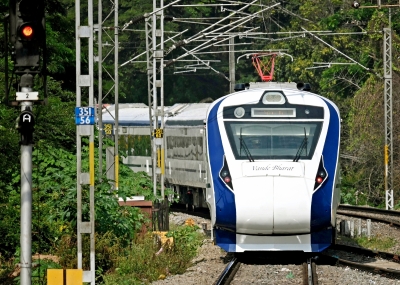 Kerala's first Vande Bharat Express completes second trial run | Kerala's first Vande Bharat Express completes second trial run