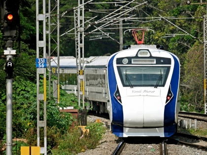 Mini-Vande Bharat train between Lucknow-Gorakhpur soon | Mini-Vande Bharat train between Lucknow-Gorakhpur soon