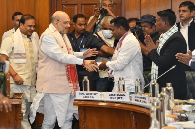 Peace accord inked with five militant groups from Assam, Rs 1K cr package announced | Peace accord inked with five militant groups from Assam, Rs 1K cr package announced