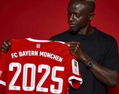 Sadio Mane joins Bayern Munich from Liverpool | Sadio Mane joins Bayern Munich from Liverpool