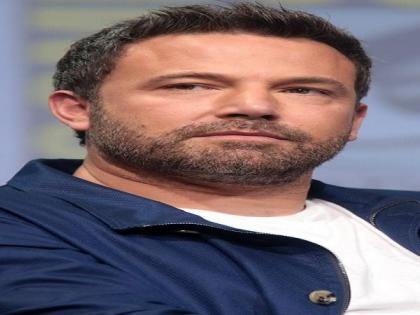 Ben Affleck bumps his luxury car after chatting with ex Jennifer Garner | Ben Affleck bumps his luxury car after chatting with ex Jennifer Garner Ben Affleck bumps his luxury car after chatting with ex Jennifer Garner | Ben Affleck bumps his luxury car after chatting with ex Jennifer Garner