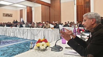 Parents of children stuck in Iran meet Jaishankar in Kashmir | Parents of children stuck in Iran meet Jaishankar in Kashmir