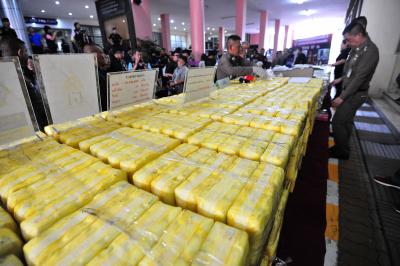 Egypt foils smuggling of 3,900-kg illicit drugs | Egypt foils smuggling of 3,900-kg illicit drugs