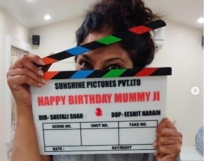 Shefali Shah's second directorial venture goes on floors | Shefali Shah's second directorial venture goes on floors