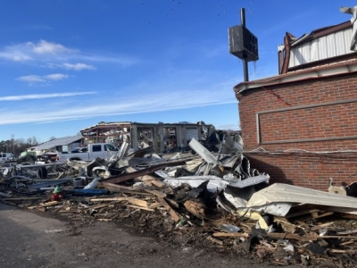 1 killed, multiple injured after tornado hits US New Orleans area | 1 killed, multiple injured after tornado hits US New Orleans area