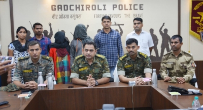 Mastermind of blast which killed 15 Maharashtra cops nabbed | Mastermind of blast which killed 15 Maharashtra cops nabbed Mastermind of blast which killed 15 Maharashtra cops nabbed | Mastermind of blast which killed 15 Maharashtra cops nabbed