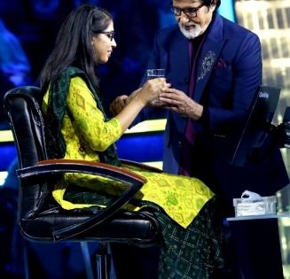 Visually impaired 'KBC 14' contestant is a fan of Big B's 'Black' | Visually impaired 'KBC 14' contestant is a fan of Big B's 'Black'