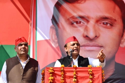 Battle for UP: Akhilesh says BJP is party of liars | Battle for UP: Akhilesh says BJP is party of liars