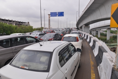 Barapulla Nala bridge to remain shut for 20 days starting April 28 | Barapulla Nala bridge to remain shut for 20 days starting April 28 Barapulla Nala bridge to remain shut for 20 days starting April 28 | Barapulla Nala bridge to remain shut for 20 days starting April 28