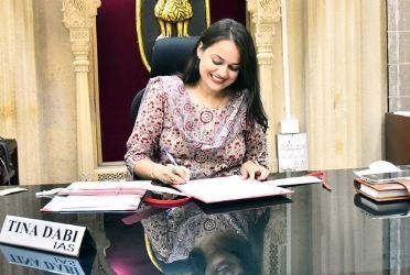 Consumer authority levies Rs 1 lakh fine on IAS coaching institute for misleading testimonials of IAS toppers like Tina Dabi | Consumer authority levies Rs 1 lakh fine on IAS coaching institute for misleading testimonials of IAS toppers like Tina Dabi Consumer authority levies Rs 1 lakh fine on IAS coaching institute for misleading testimonials of IAS toppers like Tina Dabi | Consumer authority levies Rs 1 lakh fine on IAS coaching institute for misleading testimonials of IAS toppers like Tina Dabi