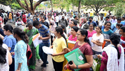 1.5 lakh students to appear for NEET in Tamil Nadu today | 1.5 lakh students to appear for NEET in Tamil Nadu today