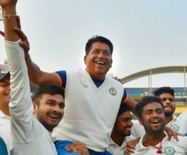 Pandit as head coach of an IPL side marks a new beginning for Indian coaches (IANS Column: Left-Hand View) | Pandit as head coach of an IPL side marks a new beginning for Indian coaches (IANS Column: Left-Hand View)