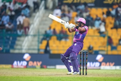 Abu Dhabi T10: Muhammad Waseem's defiant knock carries New York Strikers past Samp Army into final | Abu Dhabi T10: Muhammad Waseem's defiant knock carries New York Strikers past Samp Army into final