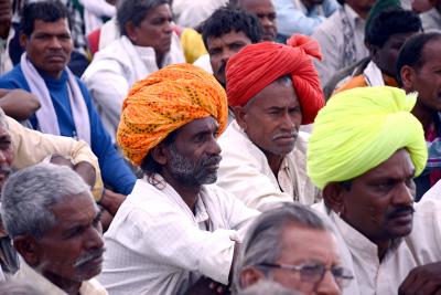 Telugu farmers stare at major crisis amid lockdown | Telugu farmers stare at major crisis amid lockdown