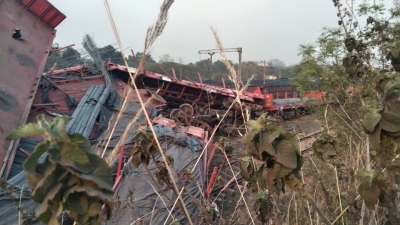 Chhattisgarh: Derailment of two goods trains in Raigarh hits train services | Chhattisgarh: Derailment of two goods trains in Raigarh hits train services