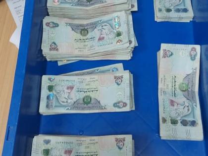 CISF nabs man with Rs 57 L in foreign currency at IGI | CISF nabs man with Rs 57 L in foreign currency at IGI