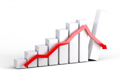 Omicron Concerns: Sensex falls over 1,600 pts; financial stocks plunge | Omicron Concerns: Sensex falls over 1,600 pts; financial stocks plunge