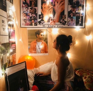 Kartik Aaryan to fan having his posters: This is surreal, magical | Kartik Aaryan to fan having his posters: This is surreal, magical