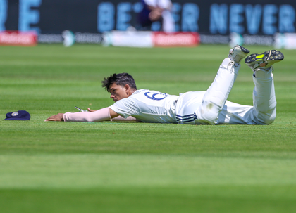 ‘Tape acts like sponge, ball pops out’: Kaif opines 'over-taping' reason behind dropped catches | ‘Tape acts like sponge, ball pops out’: Kaif opines 'over-taping' reason behind dropped catches