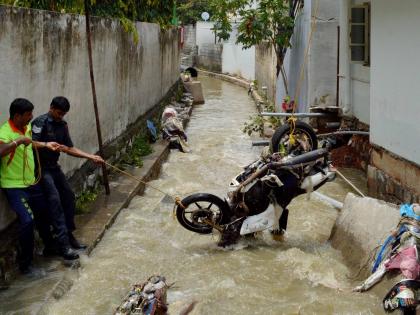 From drought to floods, frequency of extreme weather rising in K'taka | From drought to floods, frequency of extreme weather rising in K'taka From drought to floods, frequency of extreme weather rising in K'taka | From drought to floods, frequency of extreme weather rising in K'taka