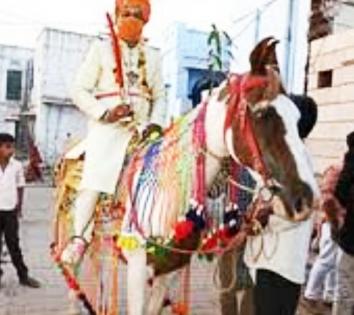 Dalit youth seeks police protection to ride horse at wedding | Dalit youth seeks police protection to ride horse at wedding