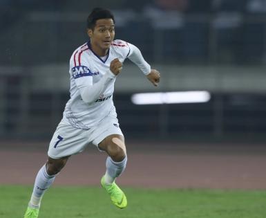 ISL: Prabir & Chhangte key as ATK, Chennaiyin cross swords in final | ISL: Prabir & Chhangte key as ATK, Chennaiyin cross swords in final ISL: Prabir & Chhangte key as ATK, Chennaiyin cross swords in final | ISL: Prabir & Chhangte key as ATK, Chennaiyin cross swords in final