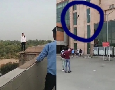 Deaf and mute girl jumps off Delhi's Akshardham metro station; critical | Deaf and mute girl jumps off Delhi's Akshardham metro station; critical