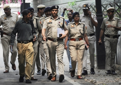 Harassment deepens our conviction: Cong on police reaching Rahul's house | Harassment deepens our conviction: Cong on police reaching Rahul's house