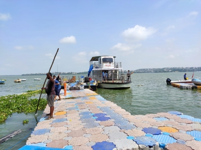 Cruise pulled out from Bhopal lake, repair work underway | Cruise pulled out from Bhopal lake, repair work underway