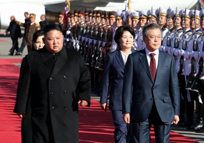Kim sends S.Korean Prez letter condoling COVID-19 deaths | Kim sends S.Korean Prez letter condoling COVID-19 deaths Kim sends S.Korean Prez letter condoling COVID-19 deaths | Kim sends S.Korean Prez letter condoling COVID-19 deaths