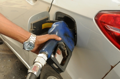 India’s demand for fuels rises 1.94 pc to surpass 20.3 million tonnes in June | India’s demand for fuels rises 1.94 pc to surpass 20.3 million tonnes in June India’s demand for fuels rises 1.94 pc to surpass 20.3 million tonnes in June | India’s demand for fuels rises 1.94 pc to surpass 20.3 million tonnes in June