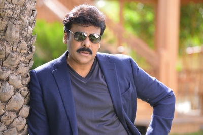 Chiranjeevi shakes a leg with Regina Cassandra for new film | Chiranjeevi shakes a leg with Regina Cassandra for new film