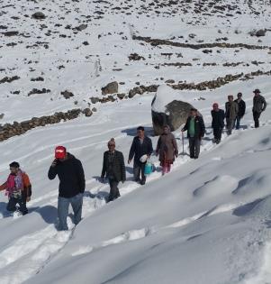 Braving extreme cold, voters in Himachal's highest polling stations gung-ho | Braving extreme cold, voters in Himachal's highest polling stations gung-ho