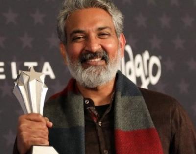After the award, it's party time for 'RRR' team, courtesy Rajamouli | After the award, it's party time for 'RRR' team, courtesy Rajamouli