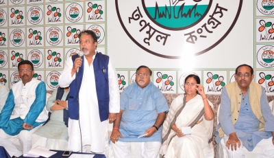 Demise of my once comrade-in-arms has left me heartbroken: Mamata Banerjee on Mukul Roy’s death | Demise of my once comrade-in-arms has left me heartbroken: Mamata Banerjee on Mukul Roy’s death Demise of my once comrade-in-arms has left me heartbroken: Mamata Banerjee on Mukul Roy’s death | Demise of my once comrade-in-arms has left me heartbroken: Mamata Banerjee on Mukul Roy’s death