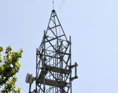 Apex court AGR order not applicable on PSUs: Govt | Apex court AGR order not applicable on PSUs: Govt